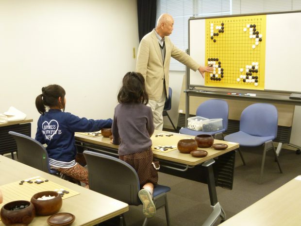 ５月１１日　こどもの囲碁教室がありました